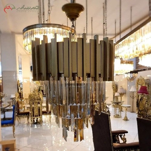 لوستر کریستالی با بدنه برنزی،پر کار به رنگ نسکافه ای، طراحی کاملا جدید و مدرن، چشم نواز