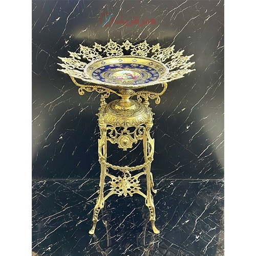 کنار سالنی برنزی 4 پایه طرح کالسکه ای با بدنه چینی اصلی، کیفیت اعلاء - هنرظریف
