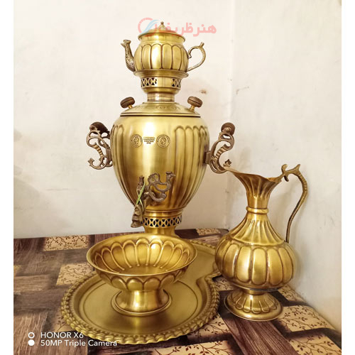 ست 5 پارچه سماور ذغالی، 5 لیتری، مدل آناناسی آینه ریز، دارای مهر روسی در درب و بدنه