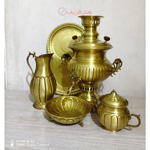 ست 5 پارچه سماور ذغالی، 4 لیتری، آینه ریز بسیار عالی دارای مهر روسی در درب