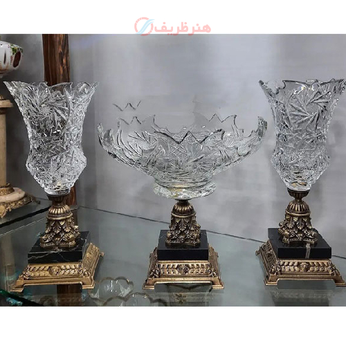 ست گلدان و میوه خوری کریستال با قطعات برنجی