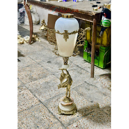 گلدان کنار سالنی برنزی طرح پایه سنگی پرنس مدل ارکیده