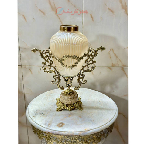 گلدان رومیزی  برنزی طرح پایه سنگی مدل نیلوفر کوچک