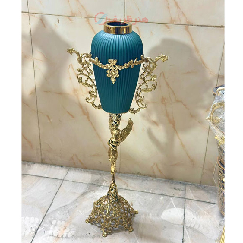 گلدان کنار سالنی برنزی پایه توری فرشته تاج دار_ هنرظریف