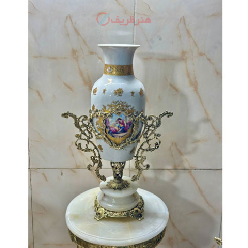 گلدان رومیزی برنزی چینی طلا کوب طرح دار