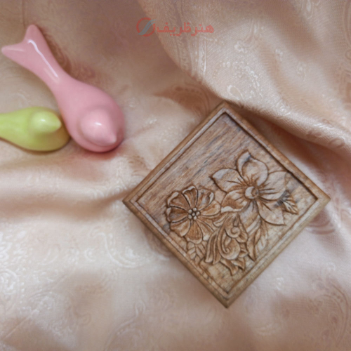 جعبه جواهرات چوبی منبت‌کاری ۷ سانتی‌متری
