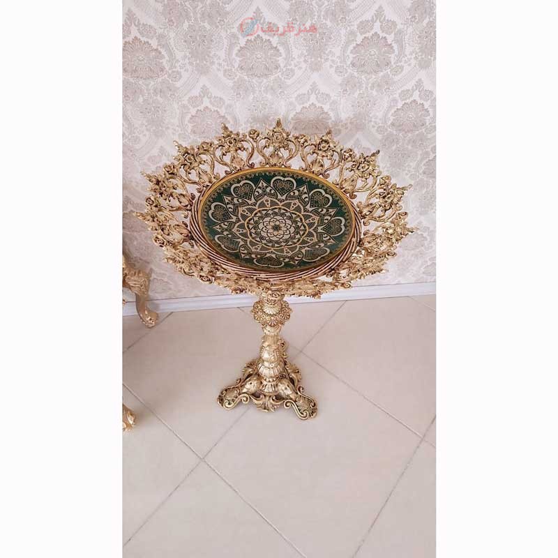 کنارسالنی میوه خوری تک پایه سه رخ، کاسه کرم، مشکی، سبز، جنس آلیاژ