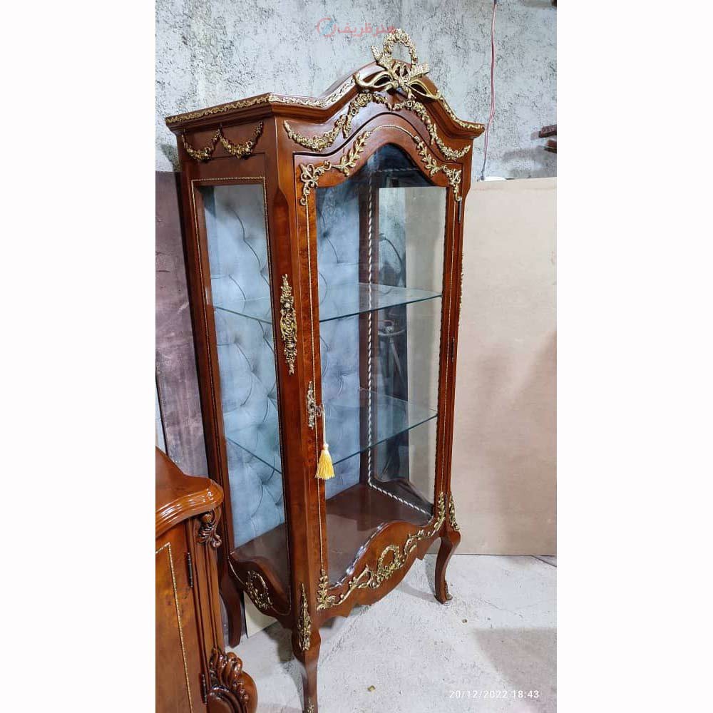 ویترین گنبدی لمسه کاری شده، چوب روس، روکش مازول ایتالیایی