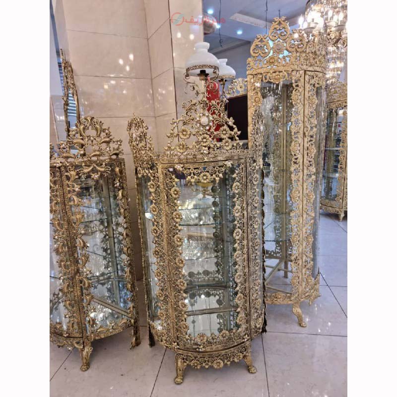 بوفه روکش برنز جادار با طرح جدید ساخته شده با ورق ضخیم با رنگ ثابت، محصول اصفهان - هنرظریف