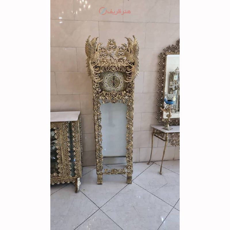 بوفه ساعت دار طرح طاووس با ضخامت بالا رنگ ثابت و روکش برنز و طراحی خاص محصول اصفهان - هنرظریف