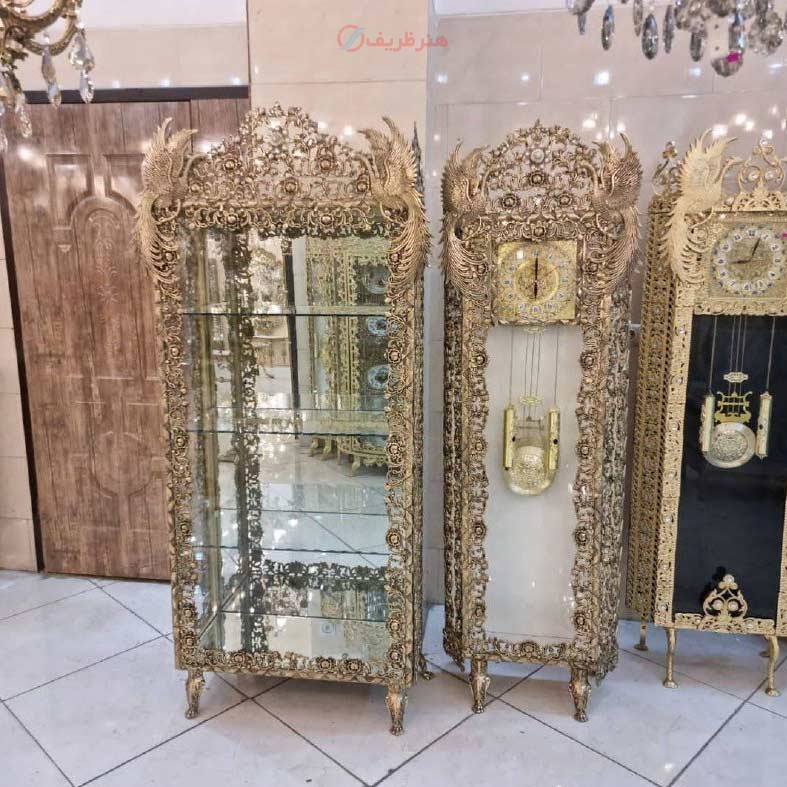 بوفه و ساعت برنز، مدل گل سرخ طاووس دار، بسیار زیبا و شیک، برنز درجه 1 - هنرظریف