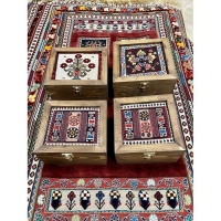 خرید، قیمت و مشخصات باکس تی بگ، جواهرات و آجیل خوری گلیمی رنگ گیاهی و چوب روس درجه 1 | هنرظریف