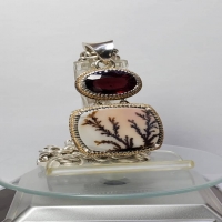 قیمت و مشخصات - گردنبند طلا نقره کلکسیونی ۱۴ قیراط تورمالین - هنرظریف