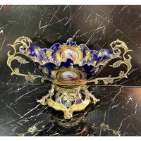 خرید آنلاین، ظرف کشکول ترکیبی برنز و چینی اصل سلطنتی سرمه ای و طلایی رنگ پایه دار، با قیمت مناسب