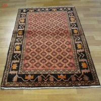 خرید آنلاین، فرش دستبافت طالقان کد 39803 بافت متراکم چشم نواز و درخشنده به رنگ لاکی و حاشیه سرمه ای داری گارانتی، زیر قیمت بازار | هنرظریف